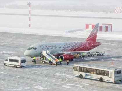 Несмотря на рост пассажиропотока, число прилетевших из-за рубежа с признаками инфекций сократилось