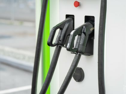 В Татарстане немного подешевели бензин и дизельное топливо