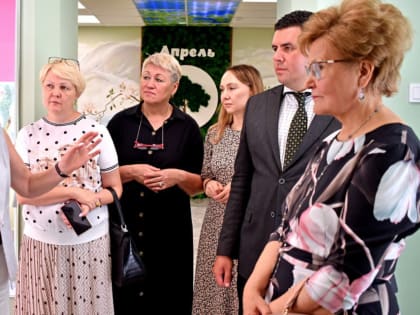 Депутат Татьяна Ларионова посетила реабилитационный центр «Апрель»