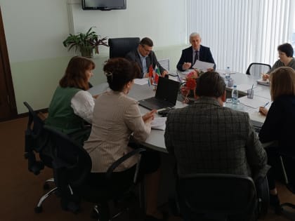 Совещание с заместителями руководителя Исполнительного комитета и руководителями аппарата Совета