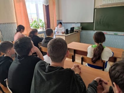 В Заинском районе фельдшеры беседуют с учащимися о сохранении крепкого здоровья