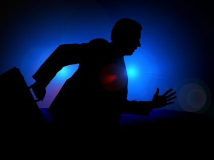 Минцифры прорабатывает меры для возвращения ИТ-специалистов в Россию