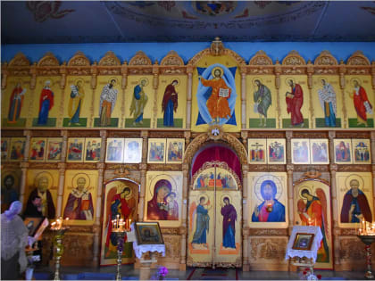 Глава Набережночелнинской епархии возглавил богослужение в храме г. Агрыза