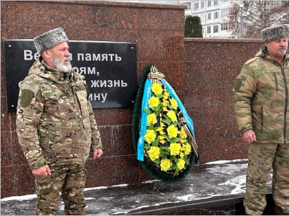 Казаки молитвенно почтили память репрессированных собратьев