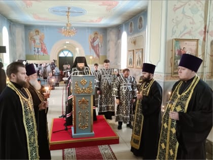 Епископ Гавриил завершил чтение канона Андрея Критского в первую седмицу Великого поста