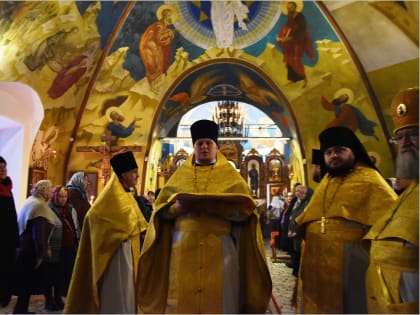 Епископ Набережночелнинский и Елабужский Гавриил возглавил богослужение в Орловской церкви [+Видео]