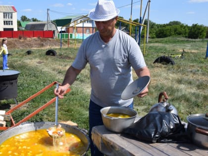 В микрорайоне Нижний Нурлат прошел День Ухи