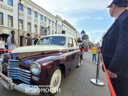 «В точности до одной пуговицы»: в Казани реконструировали празднование Дня Победы 1945 года