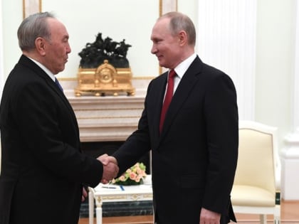 Президент России пожелал скорейшего выздоровления Назарбаеву