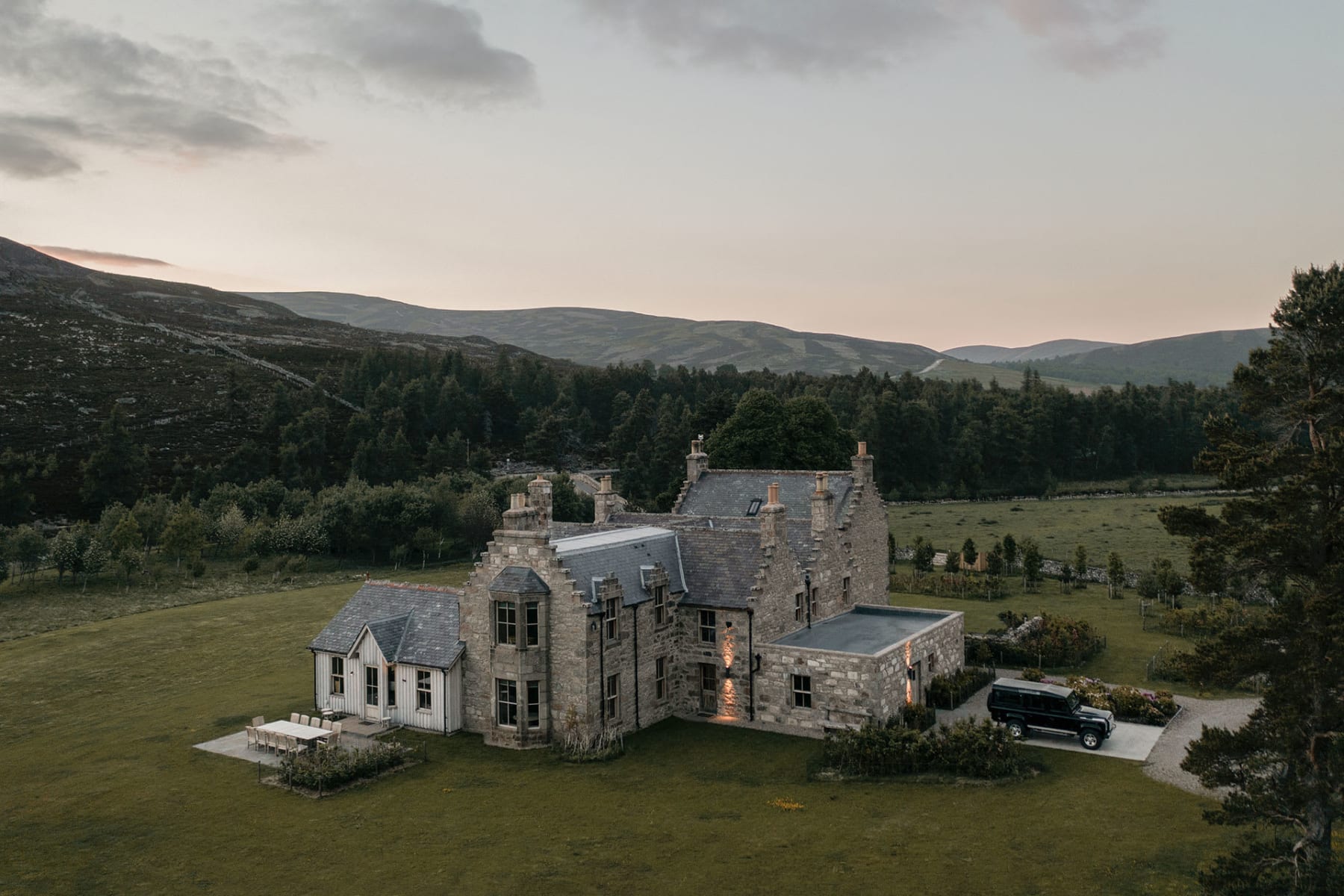 Gairnshiel Lodge