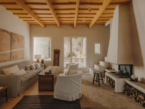 Febrero Studio