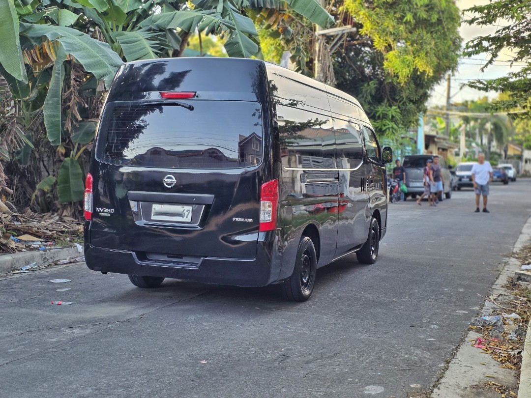 Nissan Nv350 Premium photo 10