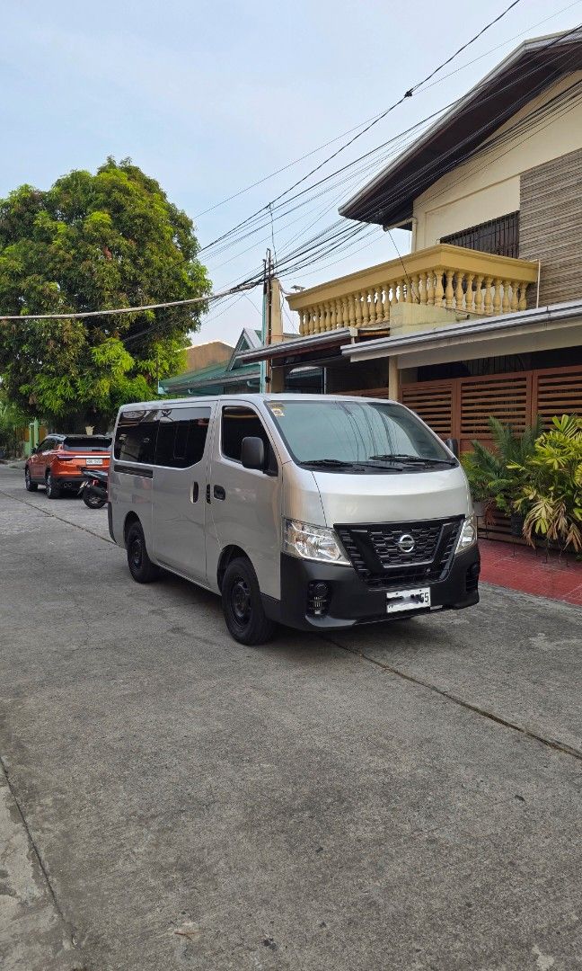 Nissan Nv350 photo 3