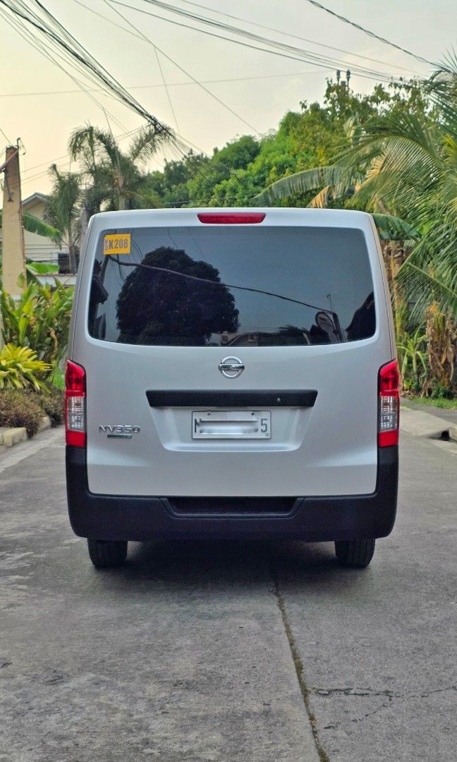 Nissan Nv350 photo 8