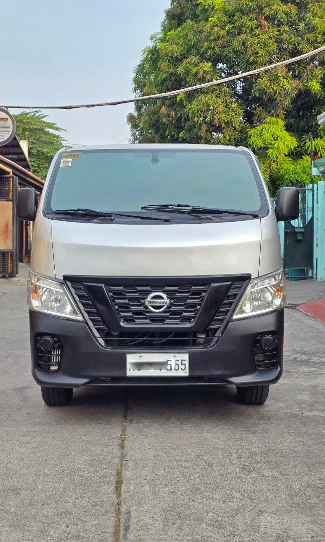 Nissan Nv350 photo 9