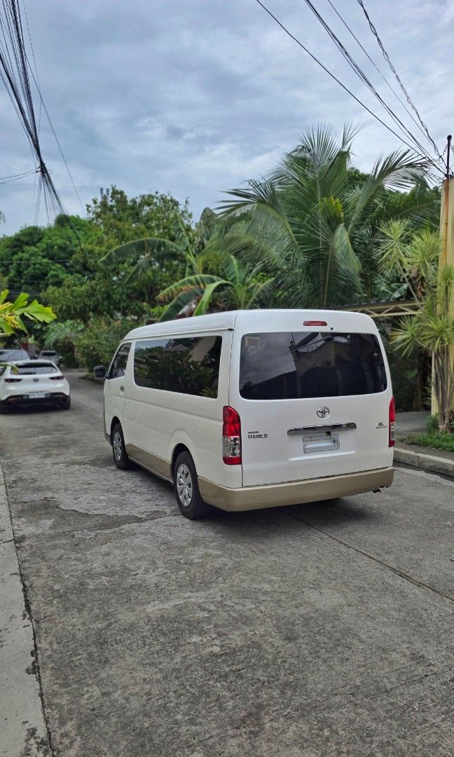 Toyota Grandia photo 3