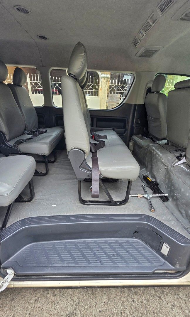 Toyota Grandia photo 4