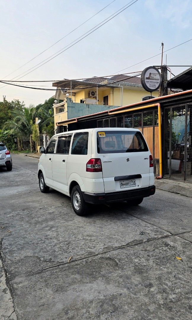 Suzuki APV photo 2