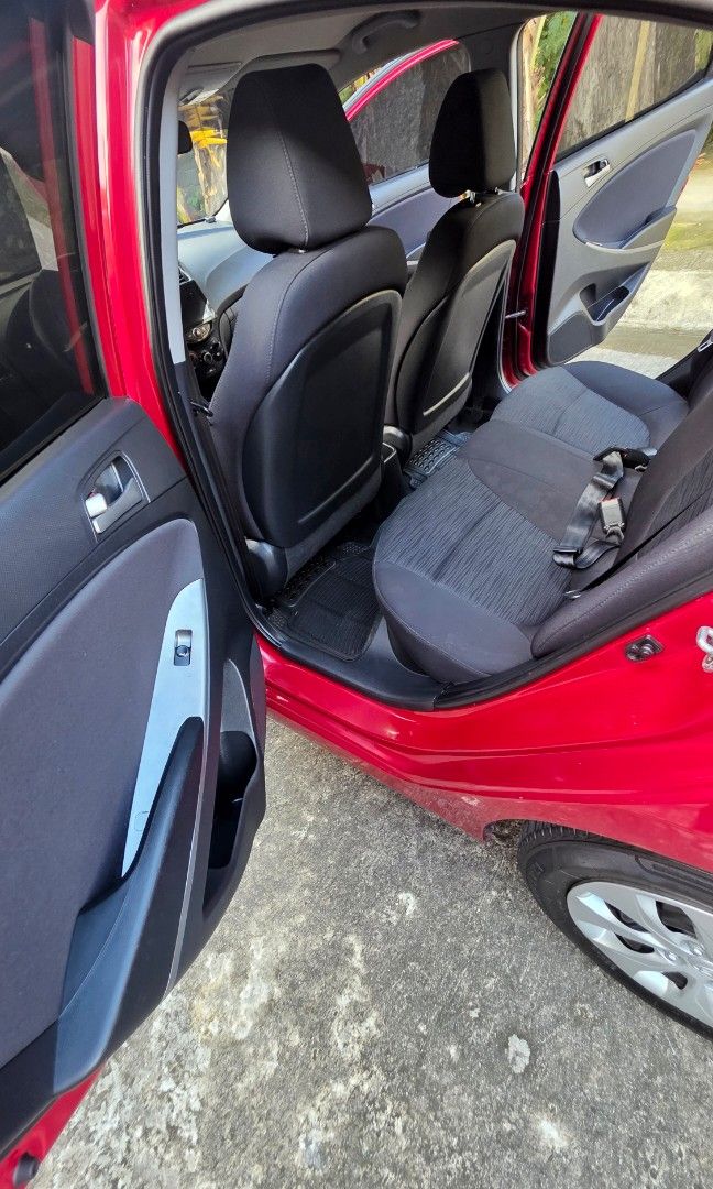Hyundai Accent photo 9