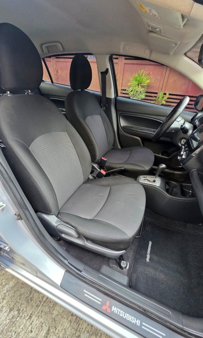 Mitsubishi Mirage photo 7
