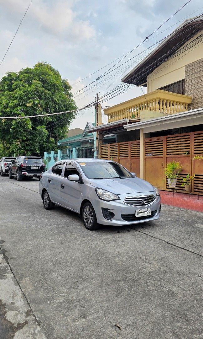 Mitsubishi Mirage photo 9