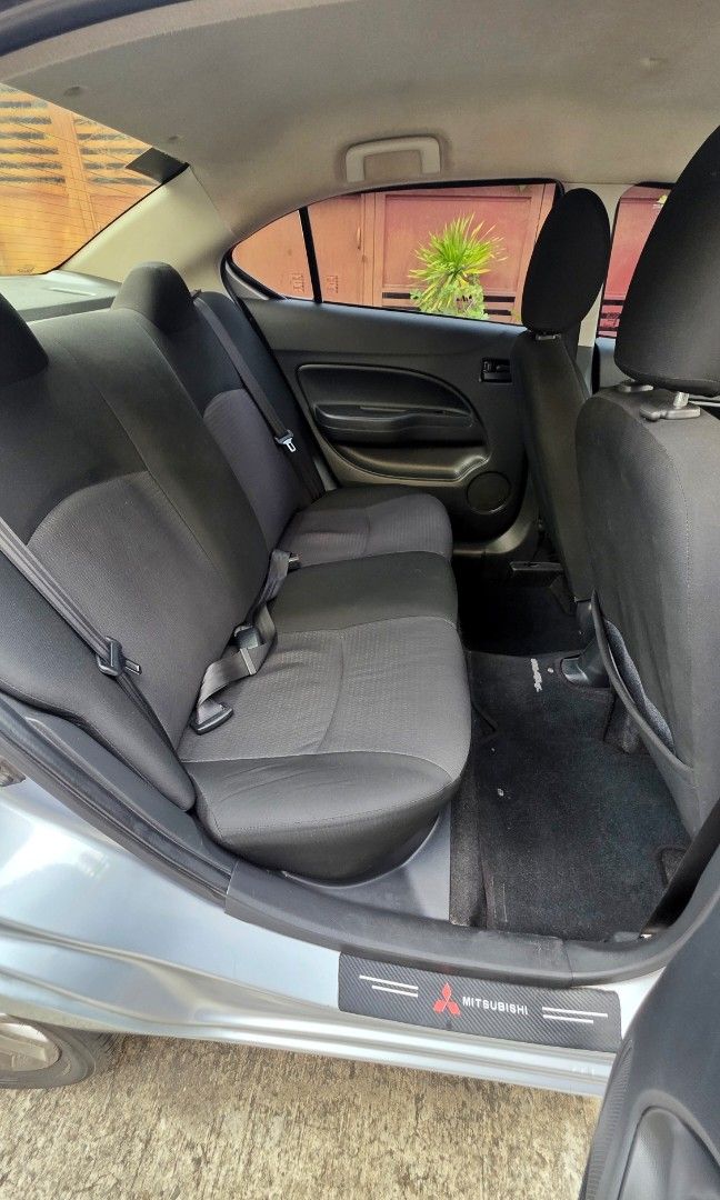 Mitsubishi Mirage photo 10