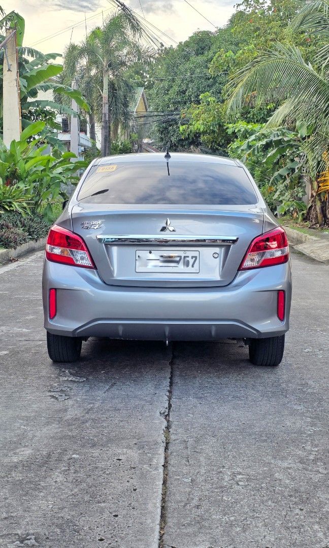 Mitsubishi Mirage photo 4