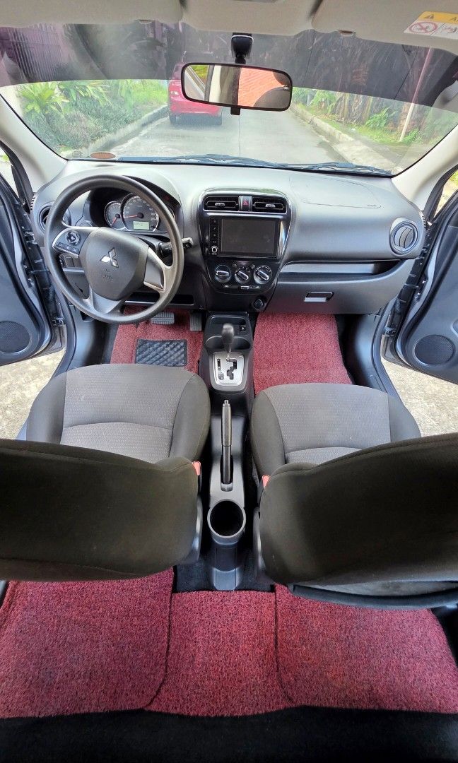 Mitsubishi Mirage photo 9