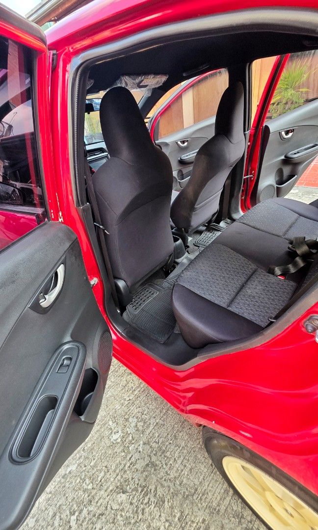 Honda Brio photo 4
