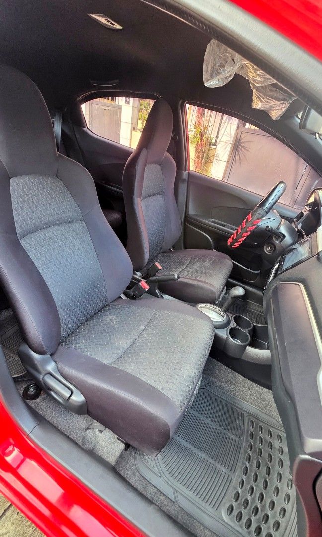 Honda Brio photo 8