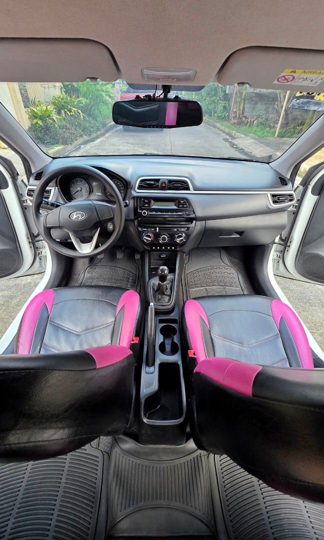 Hyundai Reina photo 2