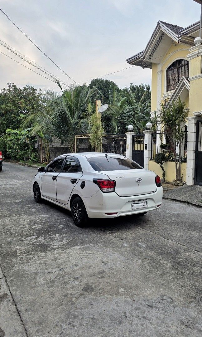 Hyundai Reina photo 6