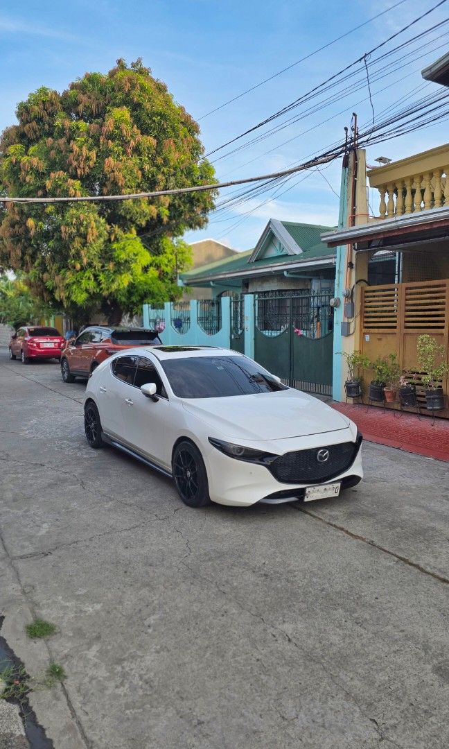 Mazda 3 photo 3