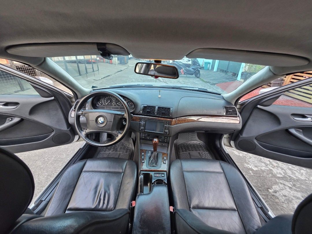 BMW 318i photo 10