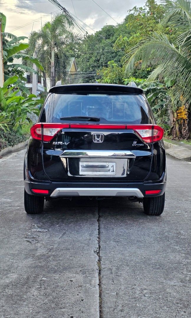 Honda BR-V photo 2