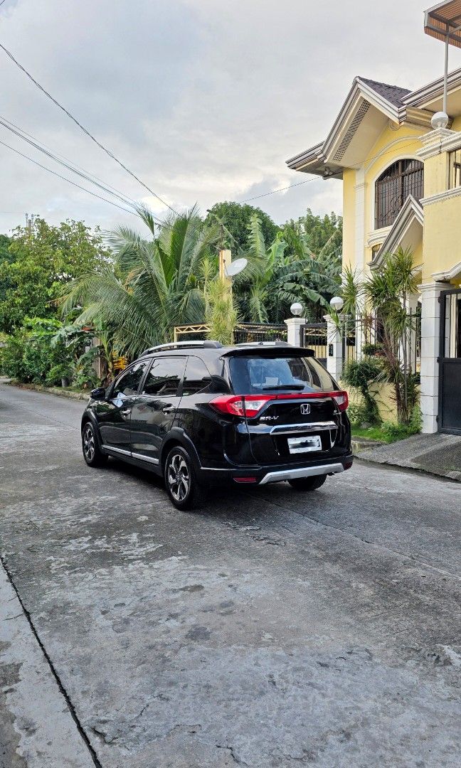 Honda BR-V photo 3
