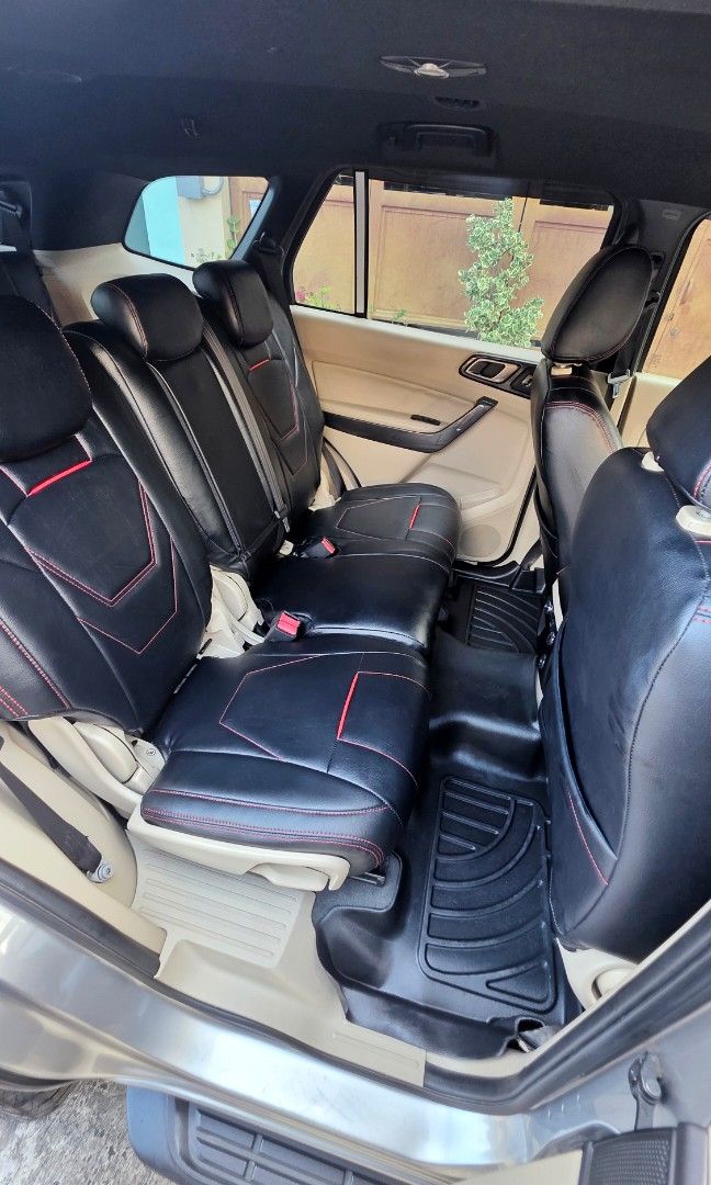 Ford Everest photo 2