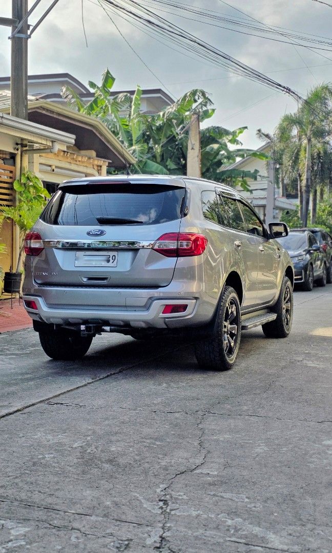 Ford Everest photo 3
