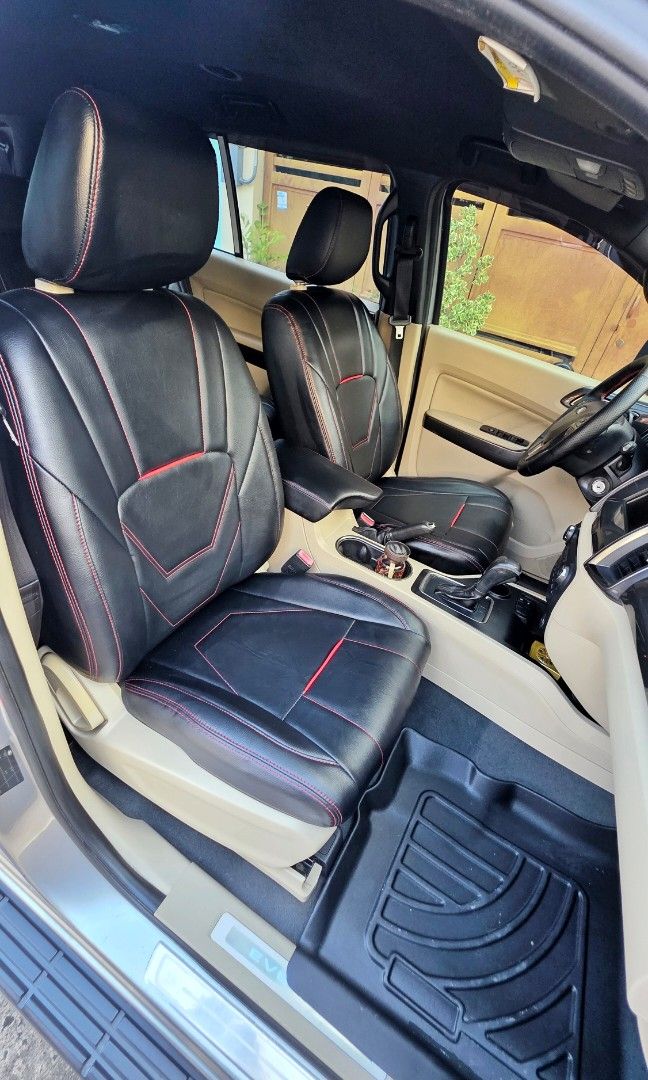 Ford Everest photo 7