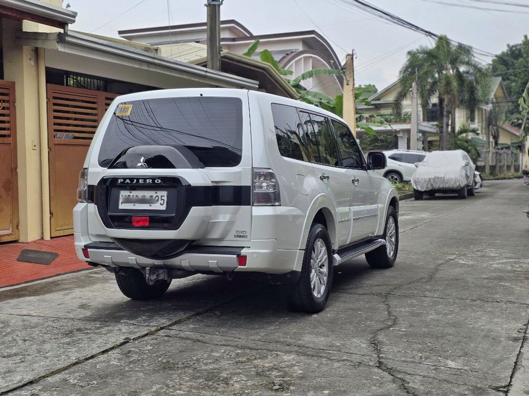 Mitsubishi Pajero photo 8