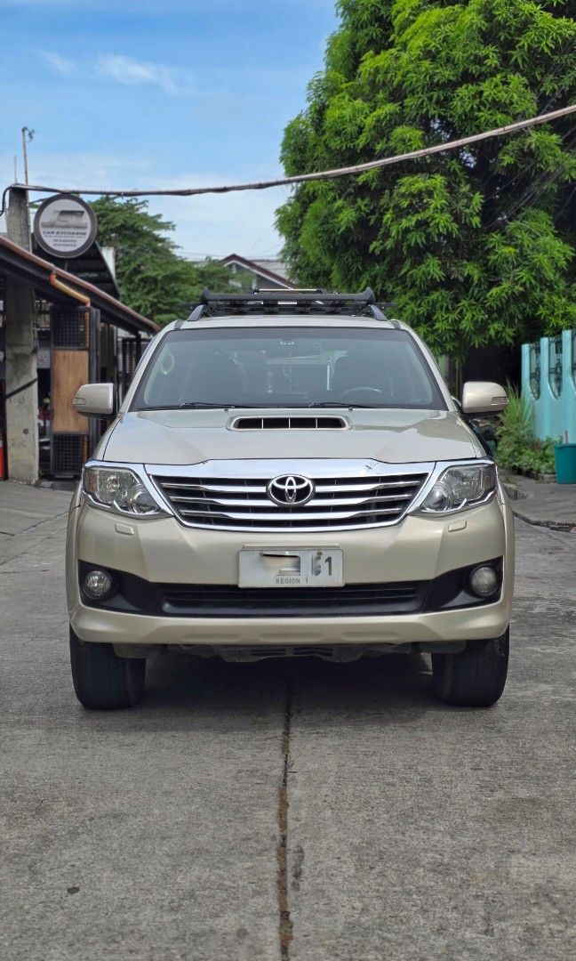 Toyota Fortuner photo 8