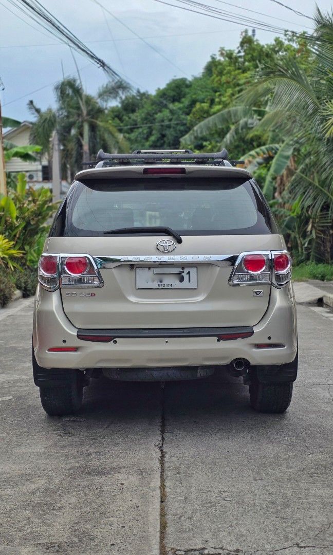 Toyota Fortuner photo 9