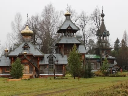 Божественная литургия в Покровском храме с. Каменное Заделье