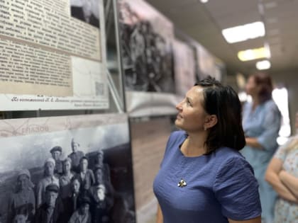 С 17 августа 2023 года передвижная выставка «Железная дорога Ижевск-Балезино» экспонируется в фойе здания Управления культуры и образования Можгинского района (г. Можга, ул. Можгин