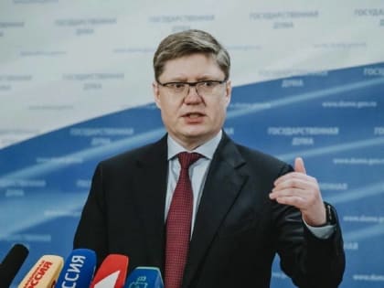 Госдума приняла закон «Единой России» о бесплатном проезде школьных автобусов по платным дорогам