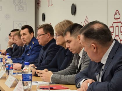 Руководитель Управления ФНС России по Удмуртии встретился с предпринимателями республики