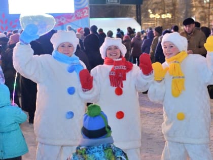 Вечеринка в стиле «этно» прошла на Центральной площади Ижевска