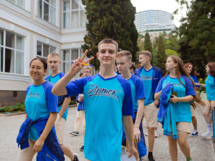 В Артеке началась тематическая смена «Инношкольник»