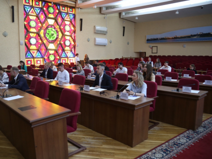 ​Молодежный парламент Ижевска представил результаты
своей работы за первое полугодие