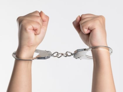 Двое жителей Удмуртии фиктивно трудоустроили 35 иностранцев